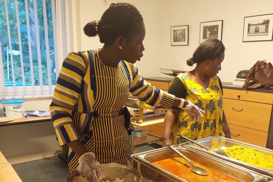 Bau eines Schulgebäudes in einer ländlichen Region Burkina Fasos